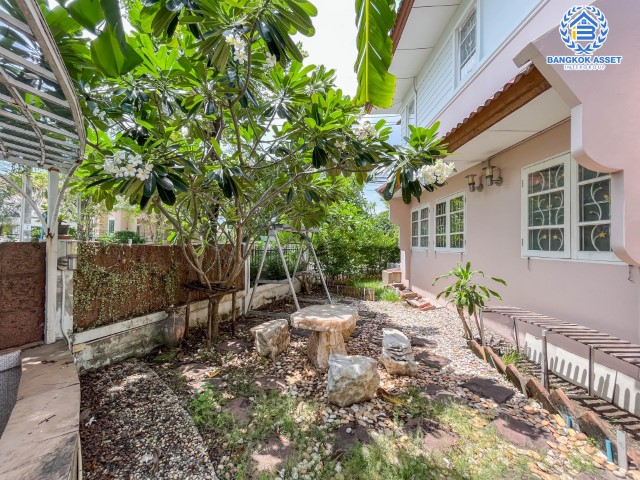 *****บ้านเดี่ยวมือสองย่านนนทบุรี ม.ลลิลอินเดอะพาร์ค บางใหญ่-กาญจนาภิเษก #หลังมุม เนื้อที่ 59.2 ตร.ว. ฟังก์ชัน 3 ห้องนอน 3 ห้องน้ำ 2 ที่จอดรถ มาพร้อมของแถมเพียบ! บนทำเลดี ใกล้รถไฟฟ้าสายสีม่วง "สถานีตลาดบางใหญ่", เซ็นทรัลเวสต์เกต และทางด่วน "กาญจนาภิเษก"